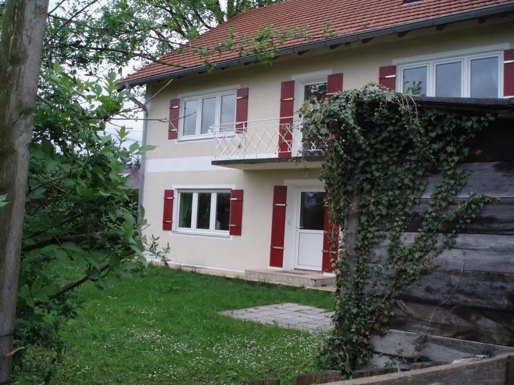 Airport Hostel Hallbergmoos Ngoại thất bức ảnh